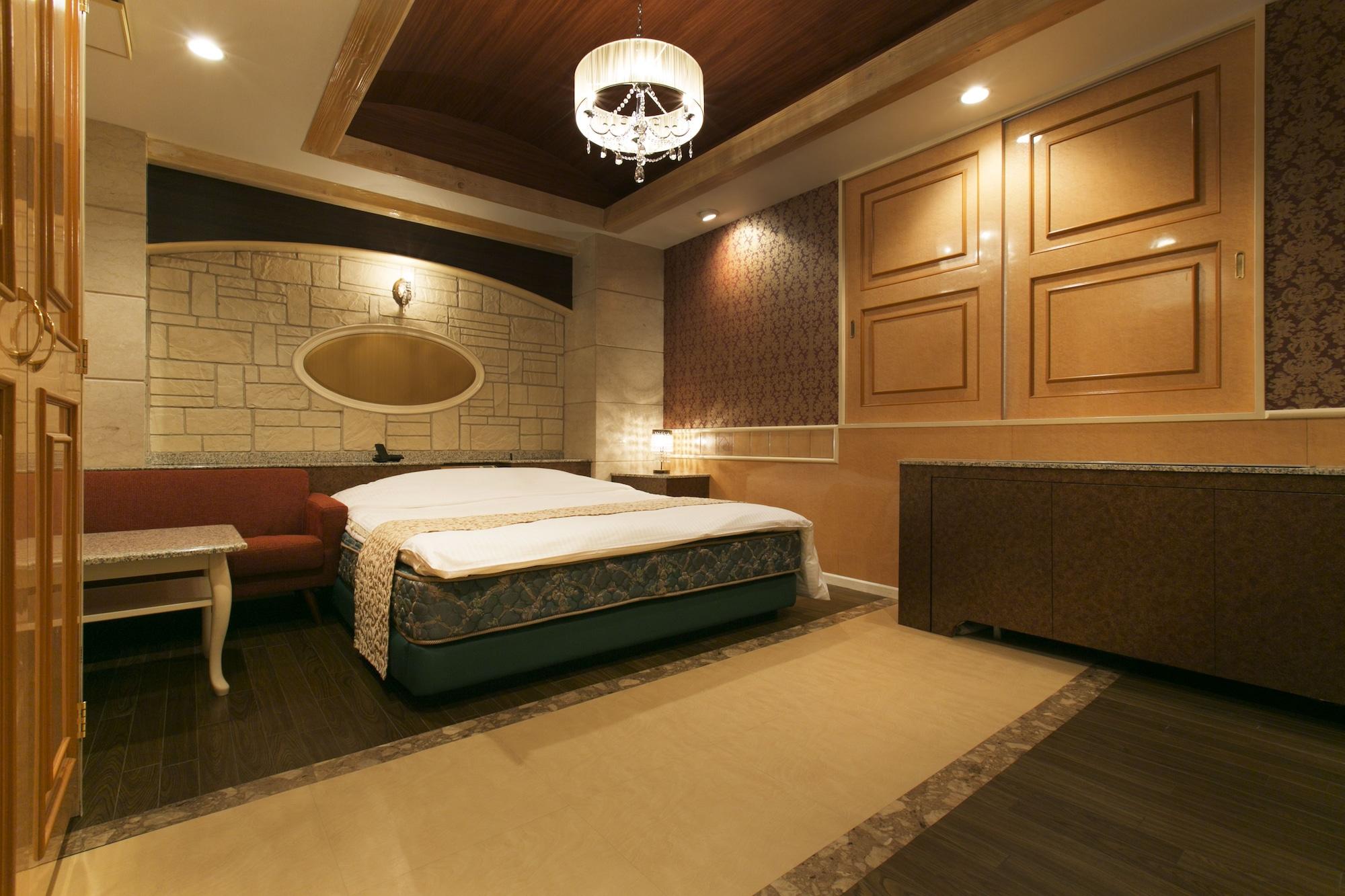 Hotel Atlantis Toyonaka (Adults Only) Экстерьер фото