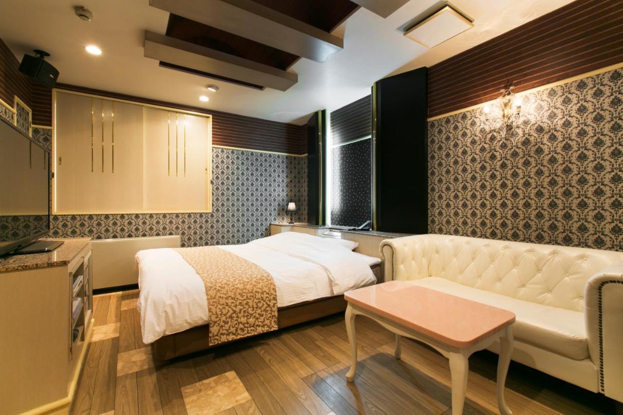 Hotel Atlantis Toyonaka (Adults Only) Экстерьер фото